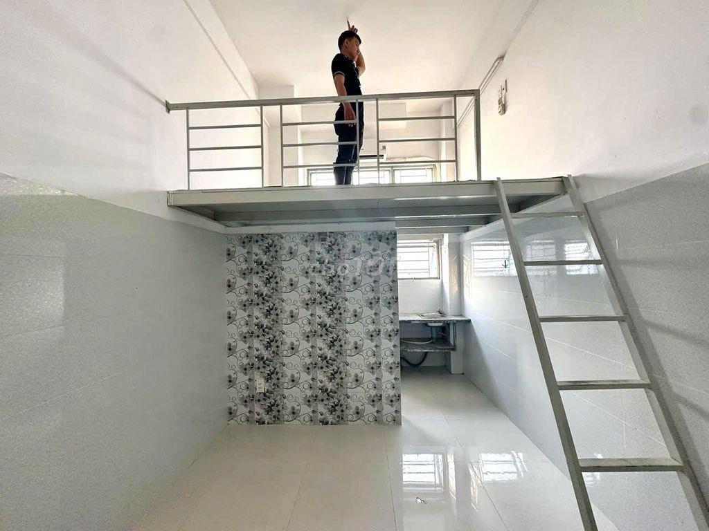 phòng cho thuê gần VLU IUH giá rẻ có cửa sổ trời