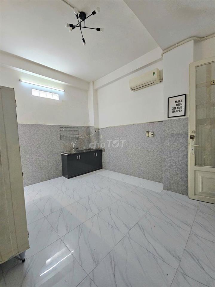 1 phòng ngủ tách bếp full nội thất gần chợ thạch đà- cv làng hoa