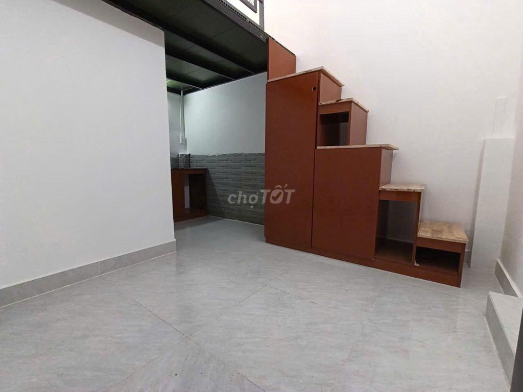 duplex cửa sổ trời mới 100% gần đại học Hùng Vương giá rẻ