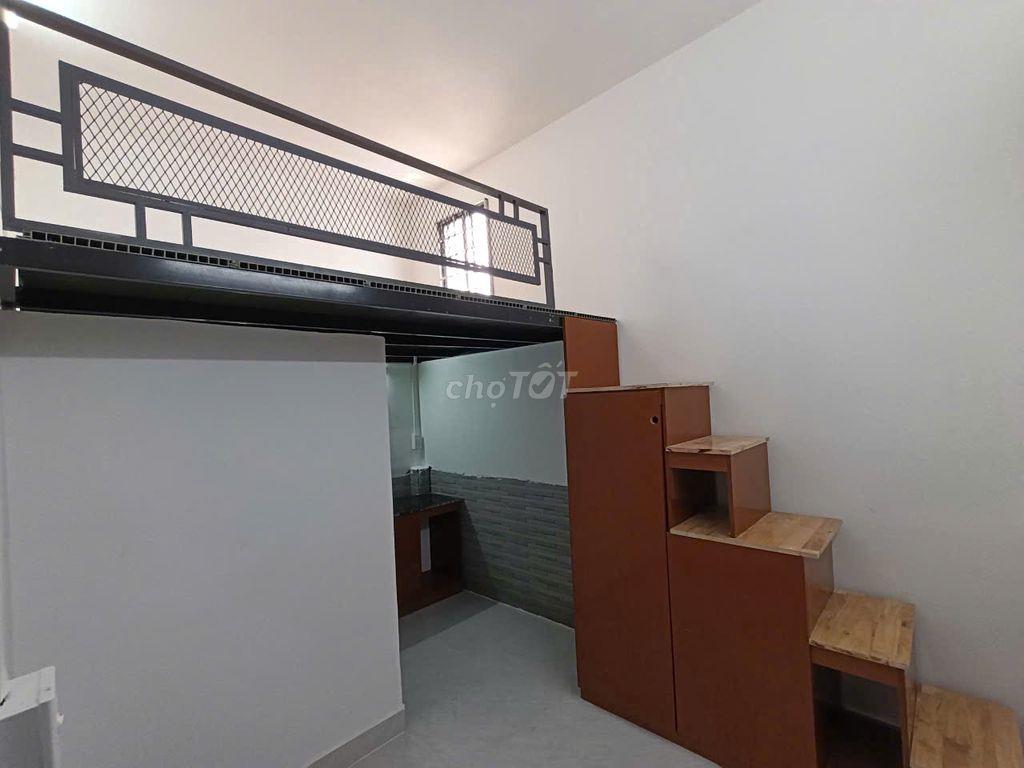 duplex cửa sổ trời mới 100% gần đại học Hùng Vương giá rẻ