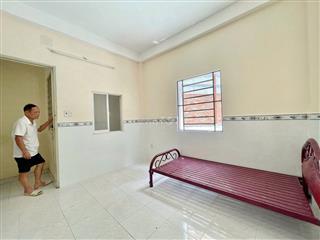 Phòng Studio cửa sổ trời giá rẻ ngay ngã 5 chuồng chó