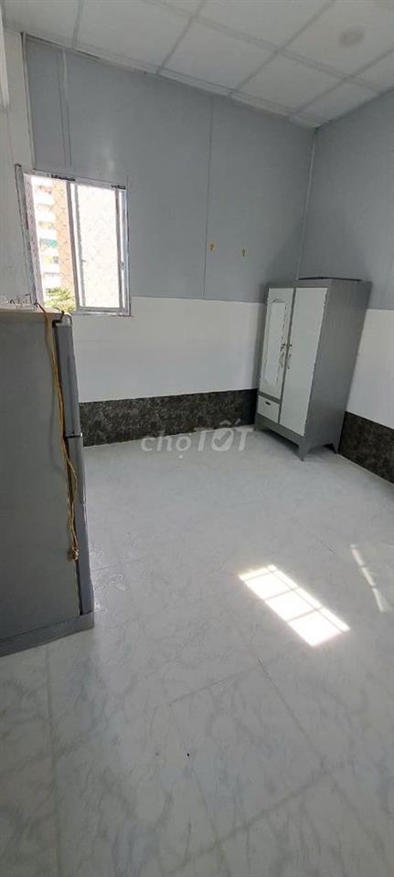khai trương phòng mới đầu đường Quang Trung gần ngã 5 chuồng chó