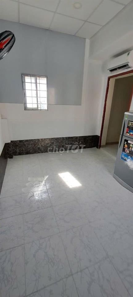 khai trương phòng mới đầu đường Quang Trung gần ngã 5 chuồng chó