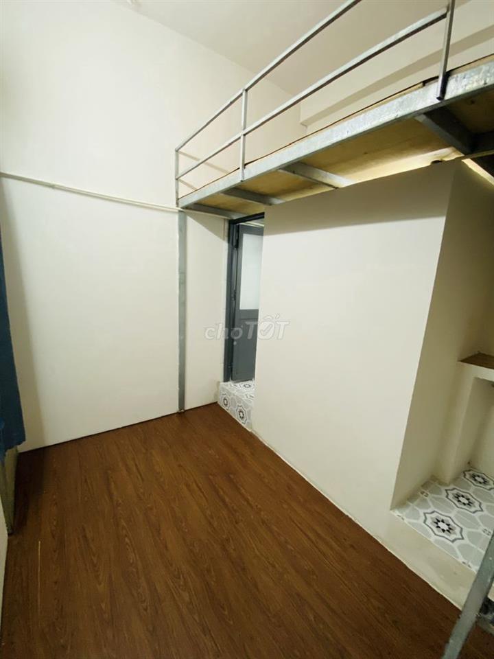 duplex giá rẻ Gần VLU IUH nhiều trường cao đẳng đại học 