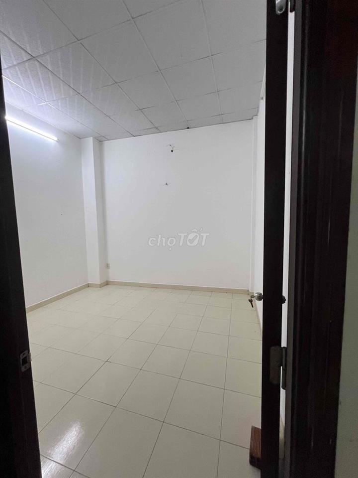 Cần cho thuê mặt tiền hẻm lớn ở Gò Vấp