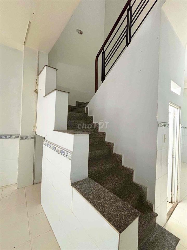Cần cho thuê mặt tiền hẻm lớn ở Gò Vấp