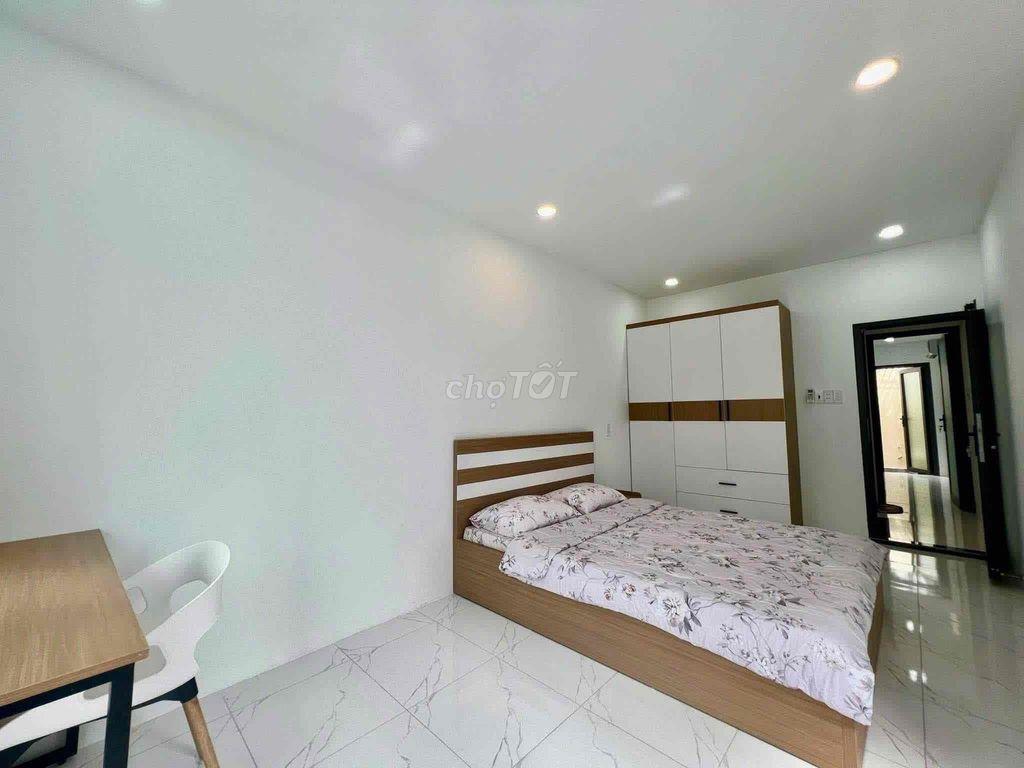 Nhà Đẹp Full Nội Thất P5: 3.7mx13.5m ,3pn (có 1pn dưới trệt) 2wc
