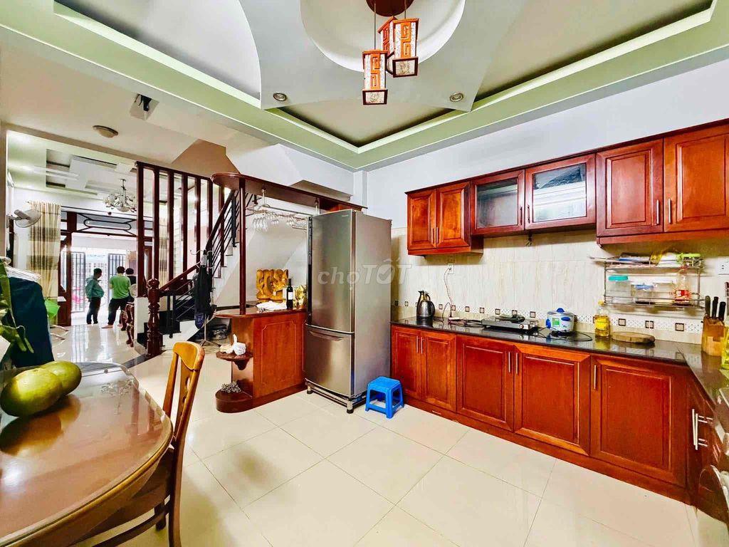 Nhà Mới HXH Thông đg PVC P8: 4x20m, 3 lầu, 4pn, 5wc