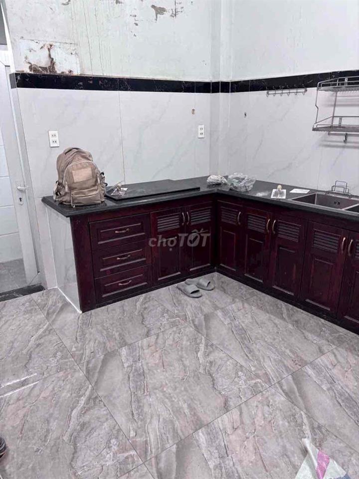 Nhà Mới Hẻm Xe Hơi Thông đg Ng Tư Giản P12: 4x15m, 3 lầu, 5PN
