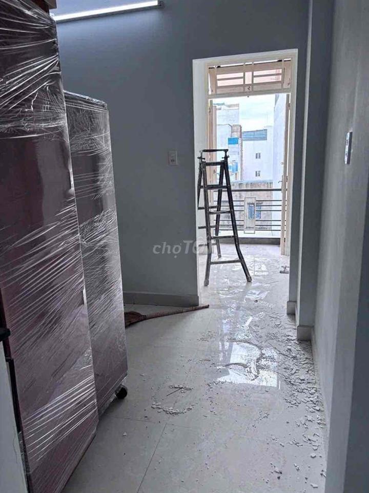 Nhà Mới Hẻm Xe Hơi Thông đg Ng Tư Giản P12: 4x15m, 3 lầu, 5PN
