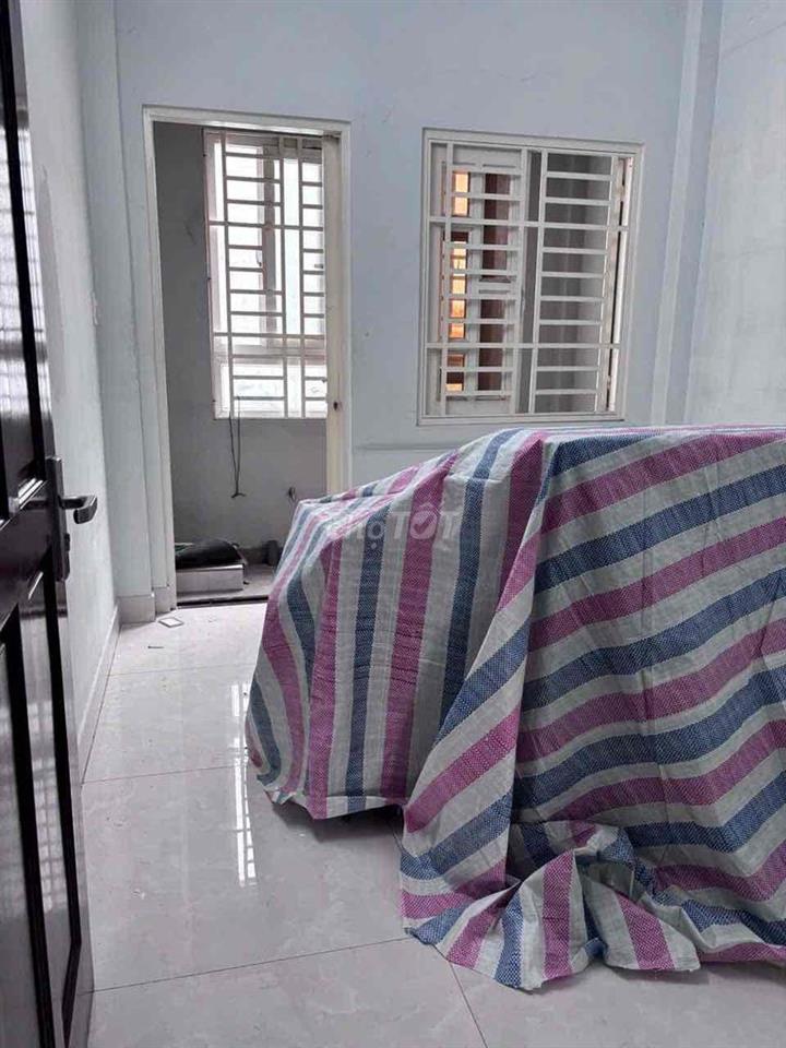 Nhà Mới Hẻm Xe Hơi Thông đg Ng Tư Giản P12: 4x15m, 3 lầu, 5PN