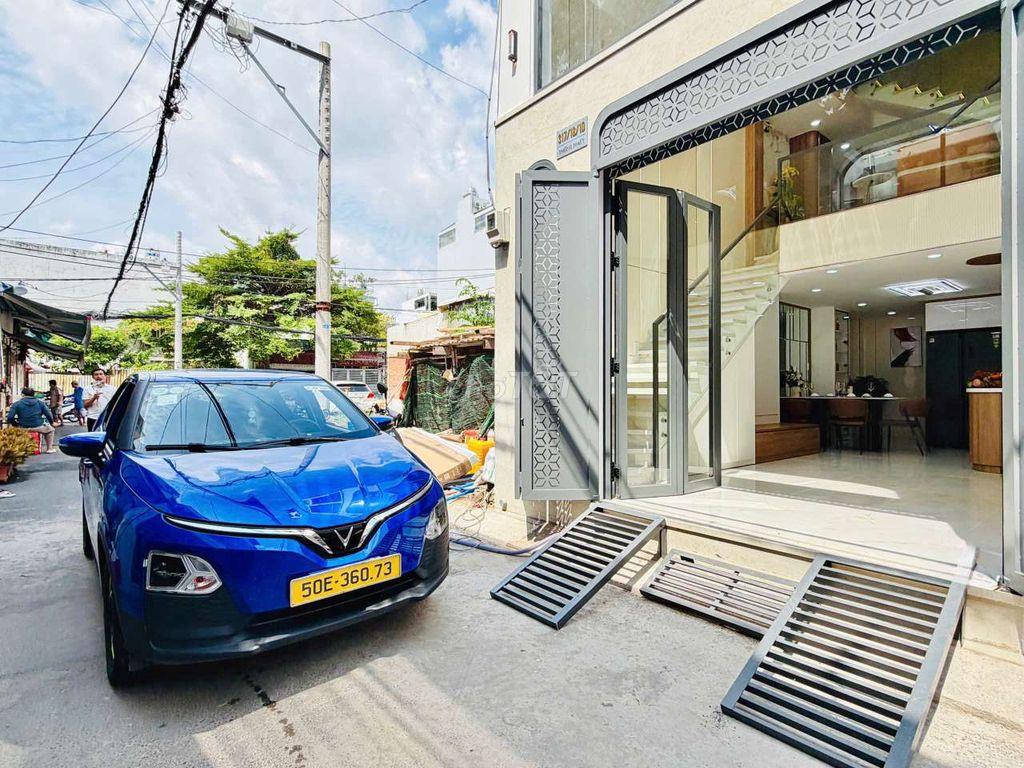 nhà hxh 3 lầu đường Thống Nhất ngay khu Cityland