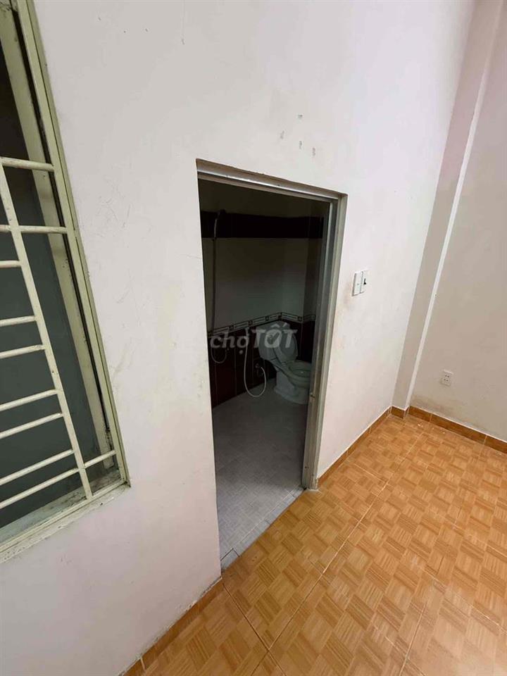 Cho Thuê Nhà Huỳnh Văn Nghệ P12