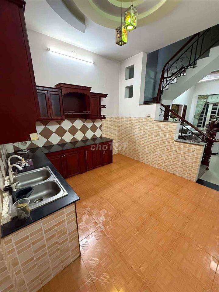 Cho Thuê Nhà Huỳnh Văn Nghệ P12