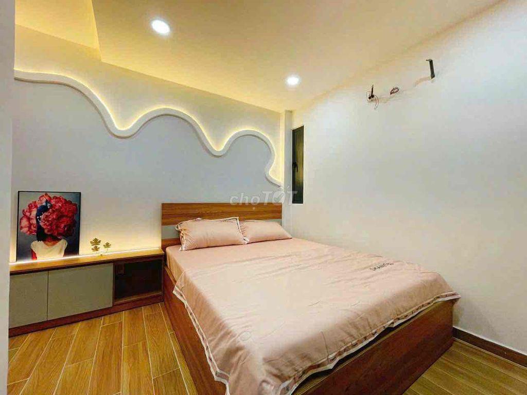 Cho Thuê Nhà Full Nội Thất P15