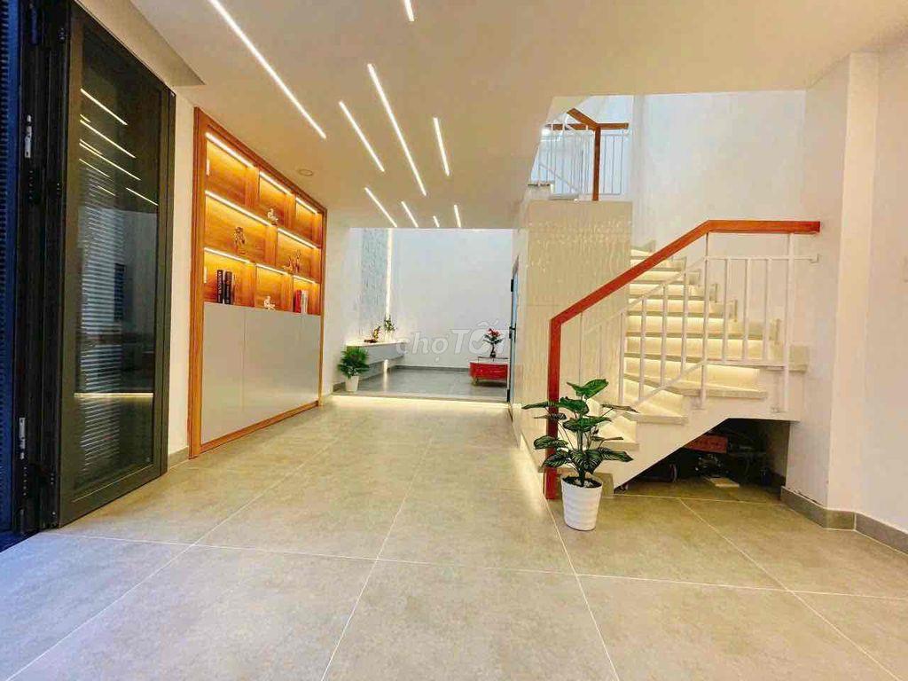 Cho Thuê Nhà Full Nội Thất P15
