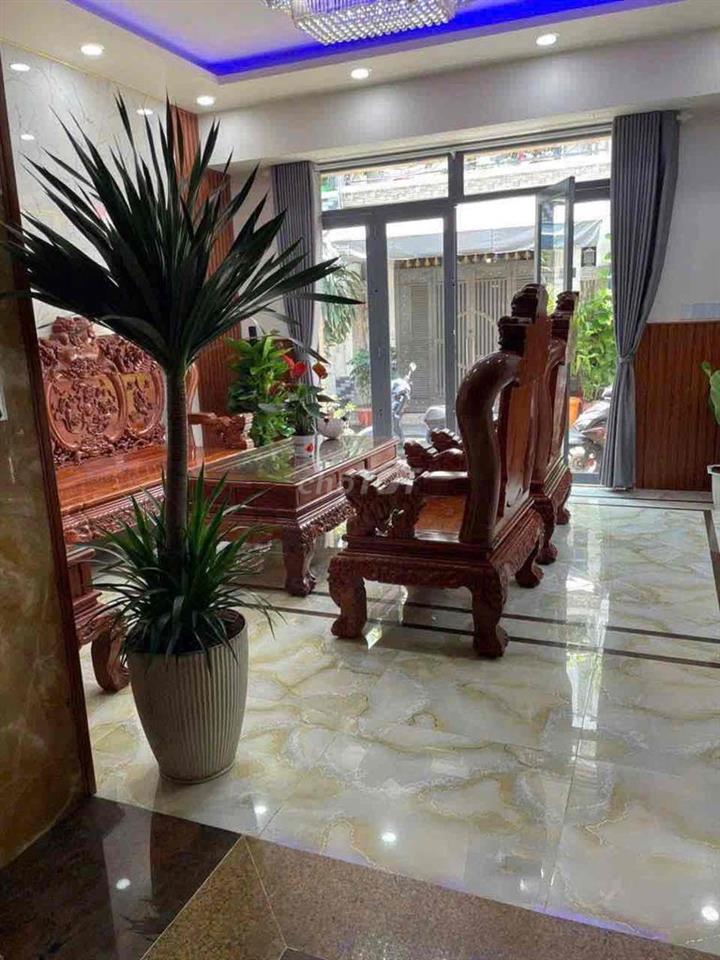 Cho Thuê Nhà Nguyên Căn Quang Trung P8