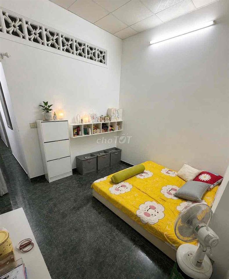 Cho Thuê nhà phạm văn chiêu 4x15 ,3pn ,2wc ,trệt lầu giá 8tr