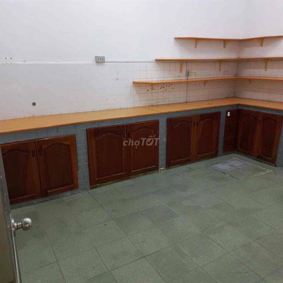 Cho thuê nhà hồ văn huê t85m2 trệt 2 lầu sân thượng giá 1x /triệu