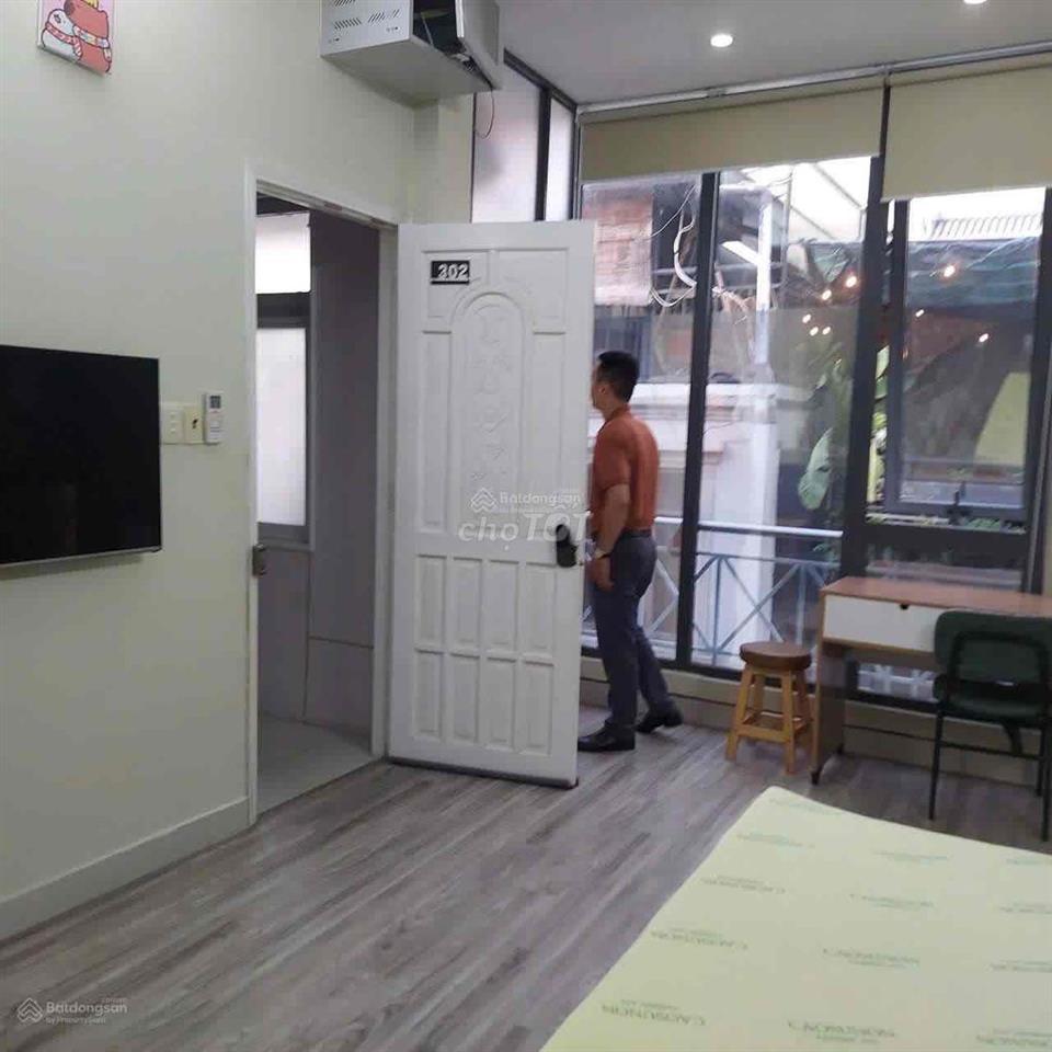 Cần Cho Thuê nhà phổ quang 4,5x16 giá tốt ạ