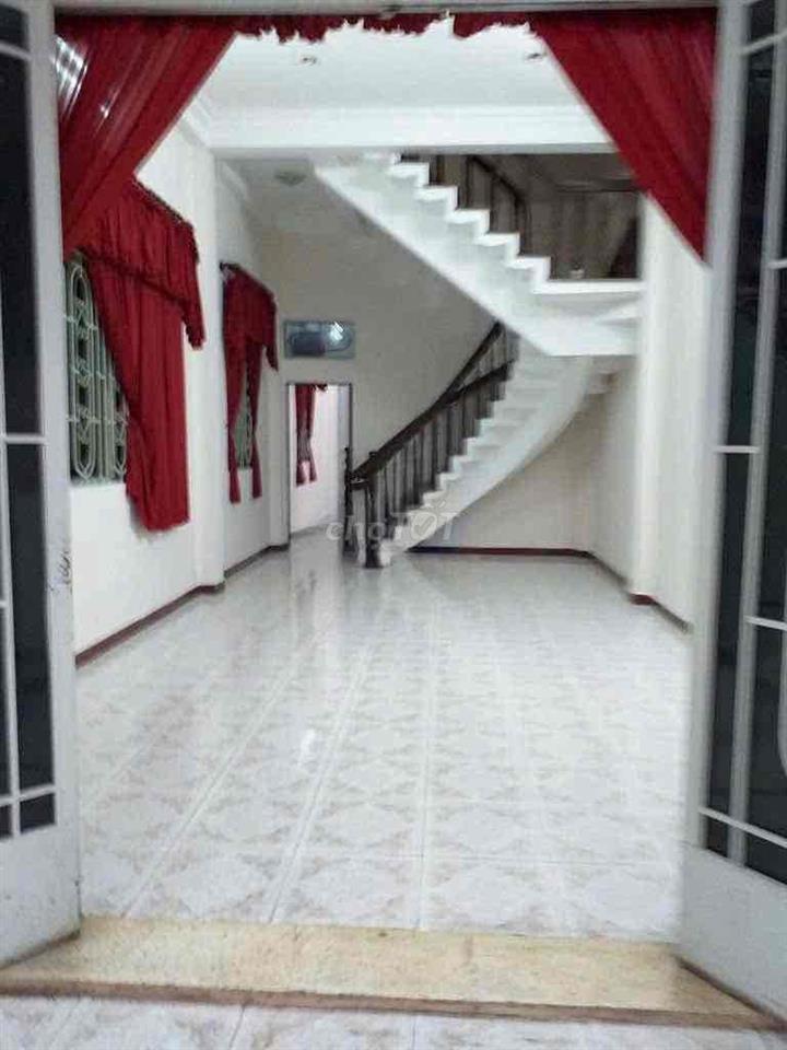 Cho Thuê Nhà sân bay 72m2 trệt 2 lầu 4pn giá tốt