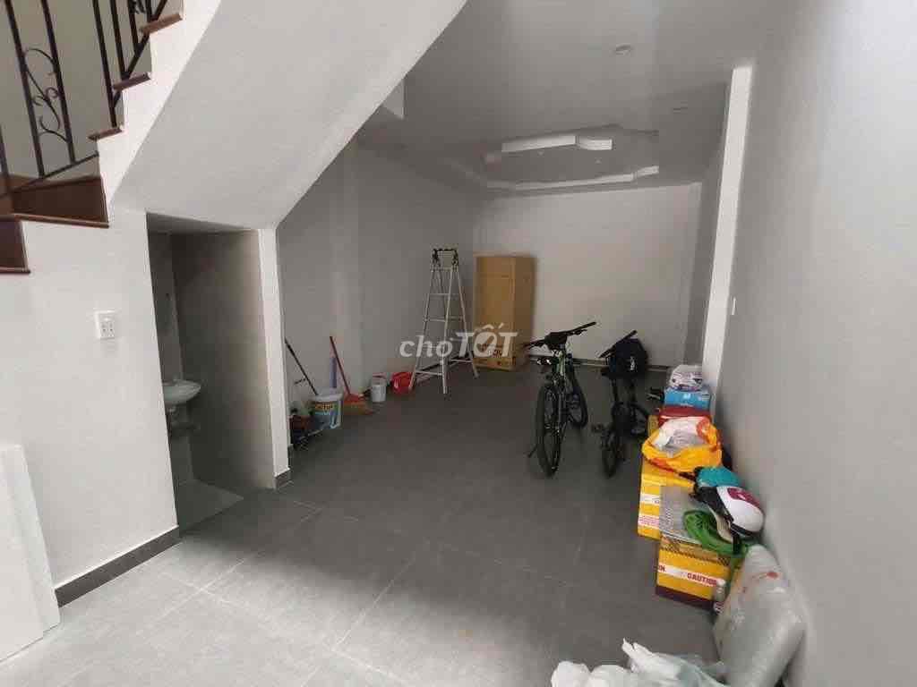 cần cho thuê nhà HXH Hoàng Hoa Thám 4x18 trệt 3 lầu  giá 22tr