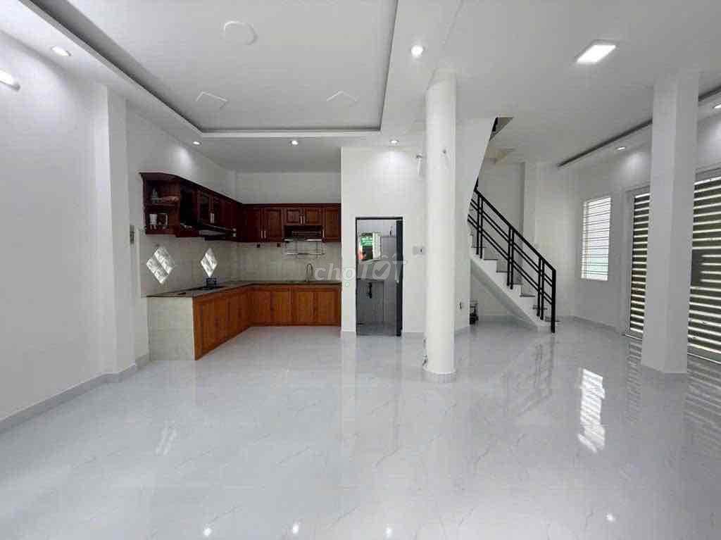 Cho thuê nhà huỳnh khương an  50m2 giá 12,5tr 2pn
