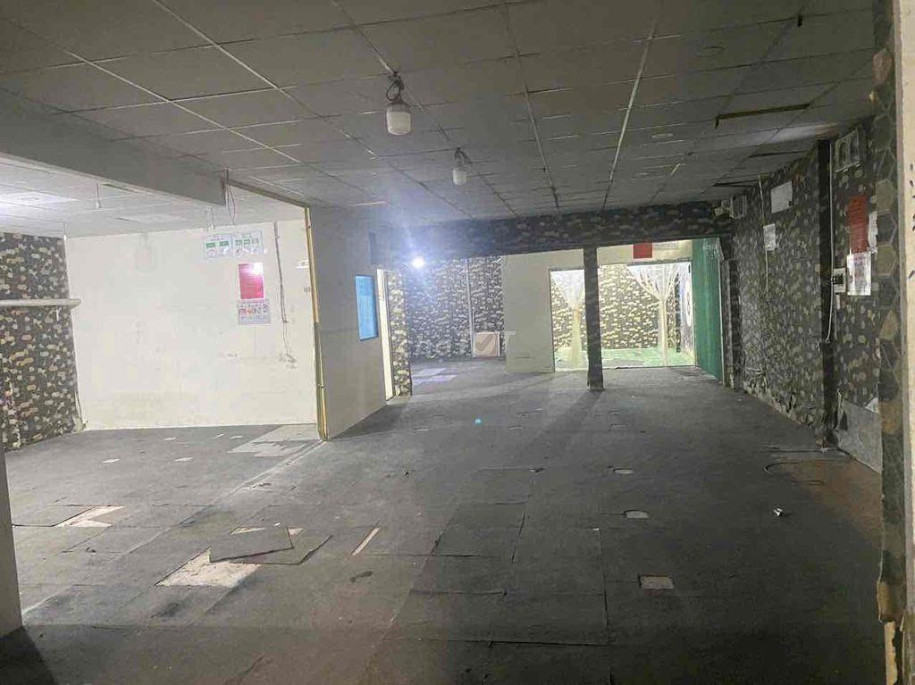 cho thuê nhà xưởng ,công ty 200m2 giá 17tr