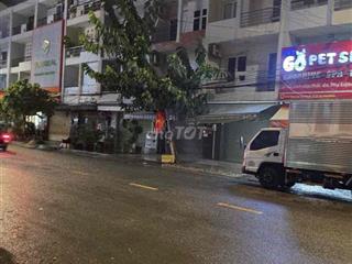 Cho Thuê nhà Nguyên căn Nguyễn sách tân bình trệt 3 lầu giá 22tr