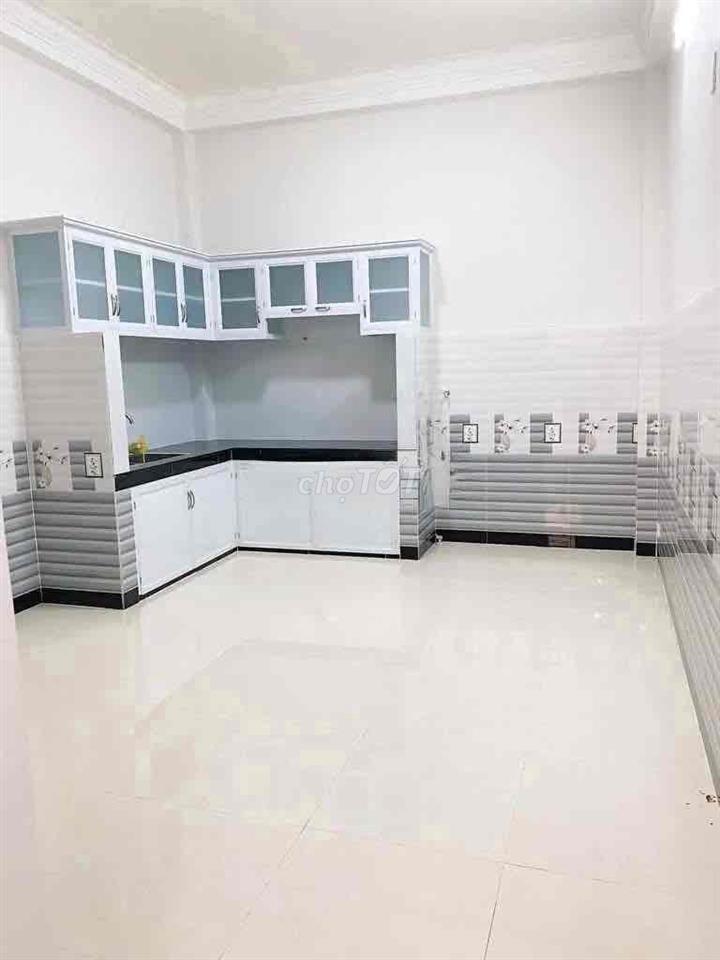 Cho thuê nhà hẻm phạm văn Hai 48m2giá 18tr