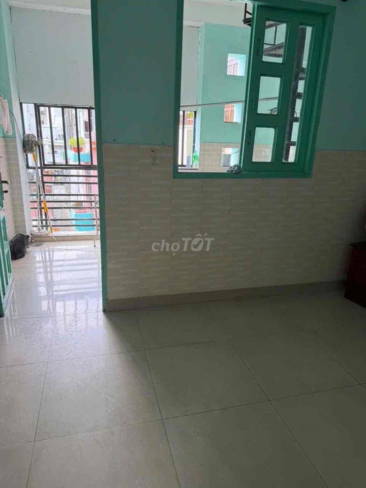 cho thuê phòng 30m2 giá  3x  gần mặt tiền nguyễn văn nghi