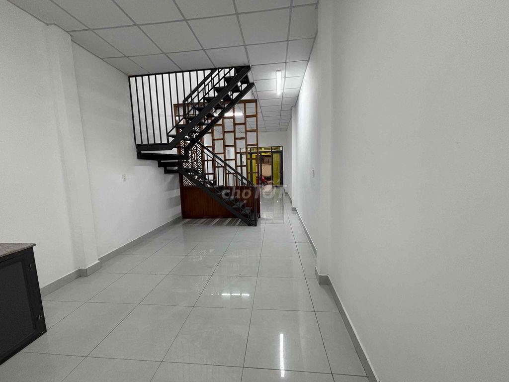 CẦN CHO THUÊ NHÀ MẶT TIỀN ĐƯỜNG SỐ 17 - CHỢ HẠNH THÔNG TÂY