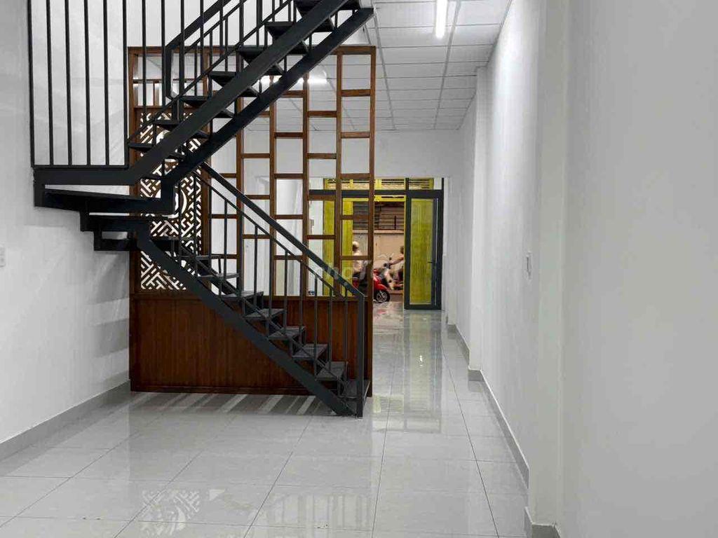 CẦN CHO THUÊ NHÀ MẶT TIỀN ĐƯỜNG SỐ 17 - CHỢ HẠNH THÔNG TÂY