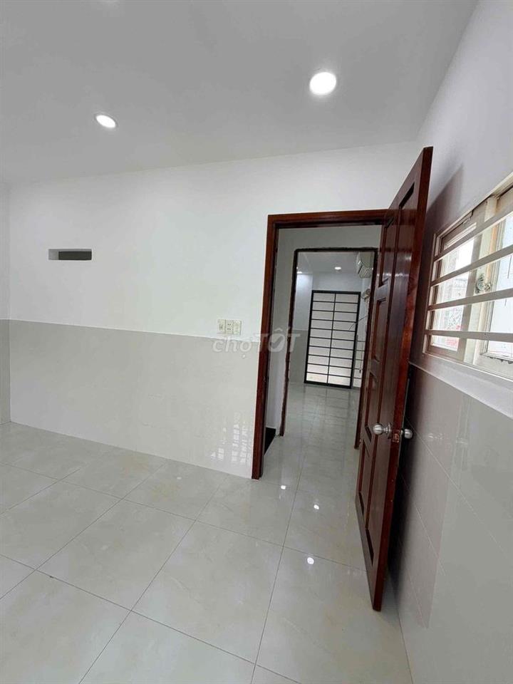 cho thuê nhà  MT đường số 2 (4,5x16) trệt , lầu , 3pn , 2pn  kd dc