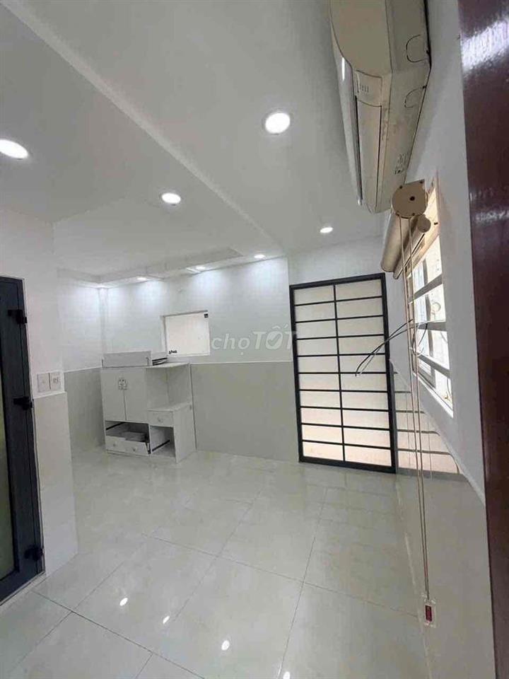 cho thuê nhà  MT đường số 2 (4,5x16) trệt , lầu , 3pn , 2pn  kd dc
