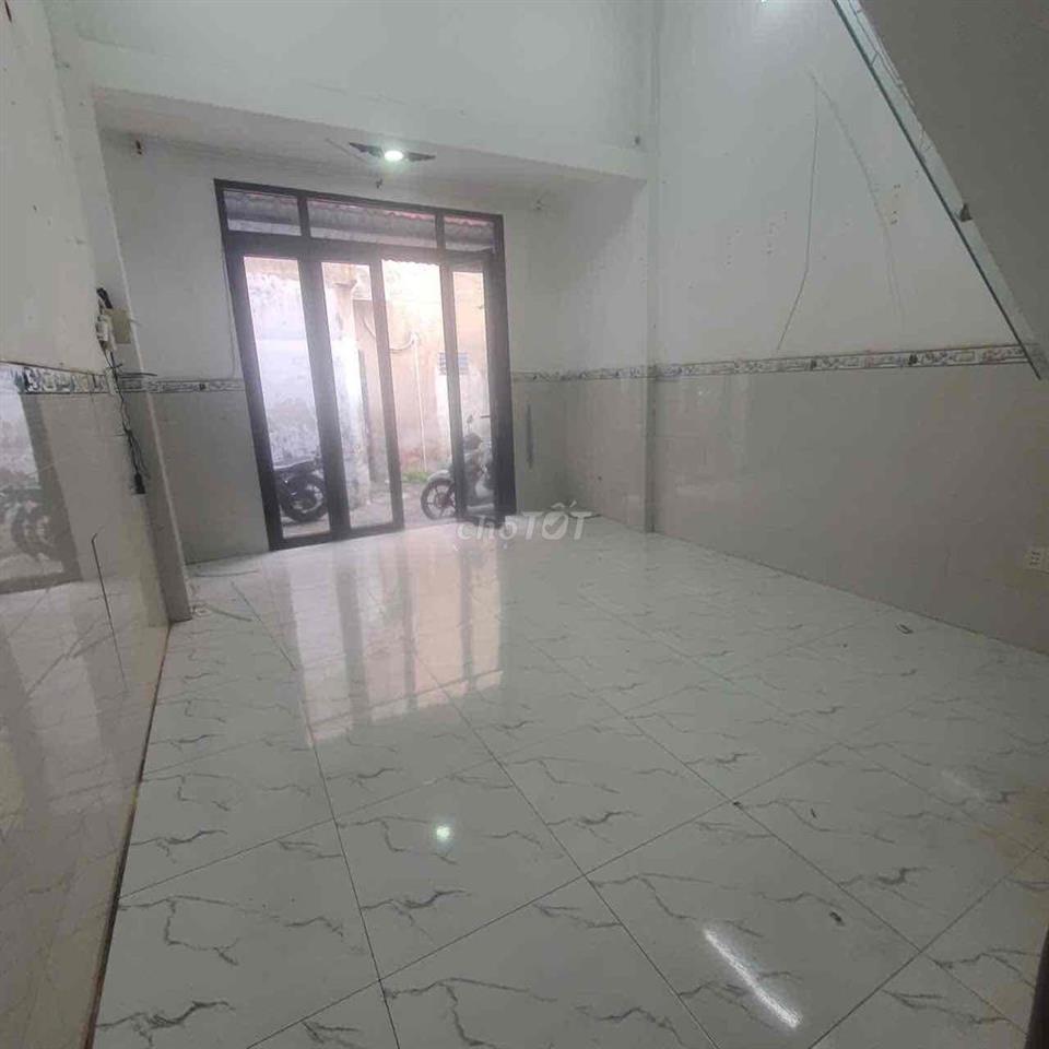 cho thuê nhà phan huy ích ( 4x15) lửng  , 3pn , 2wc có phòng ngủ dưới