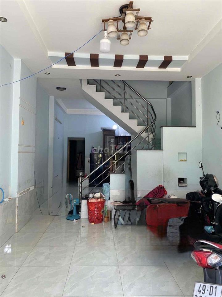 Cho thuê nhà 1/ đs 44 p14 ( 4x14) trệt lầu 3 phòng ngủ 2 nhà vệ sinh