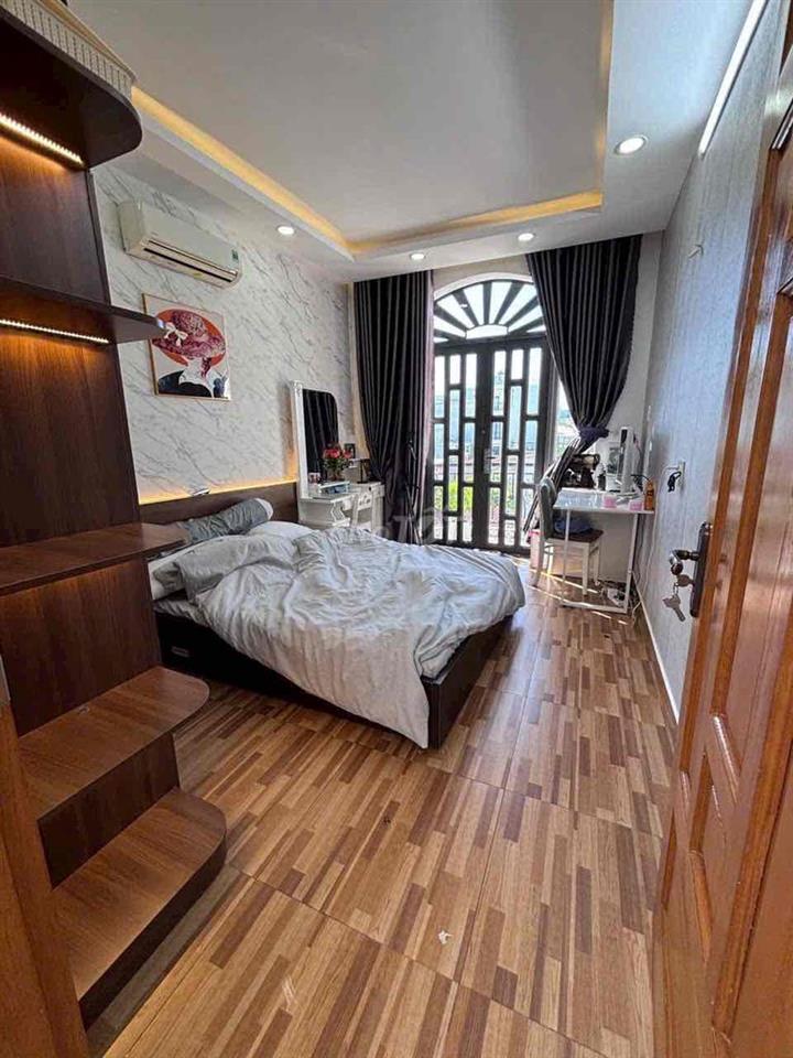 Cho thuê nhà full nội thất 745  quang trung p11(3,7x11)2 lầu , 3pn 3w