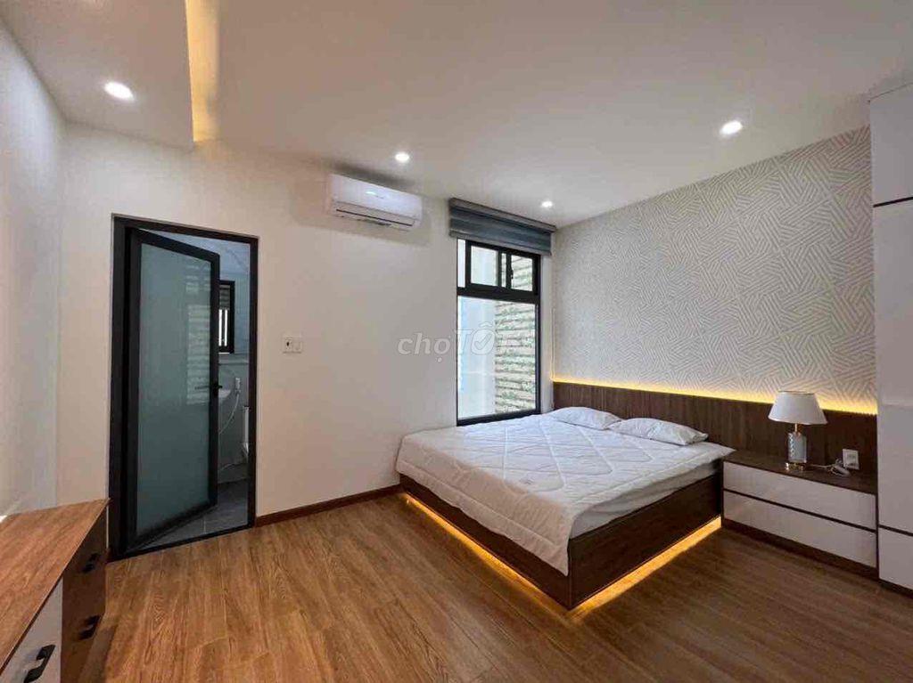 nha thag máy  Phạm Văn Chiêu p14 (4x18) lửng , 3 lầu 3 lầu ,4pn , 5wc