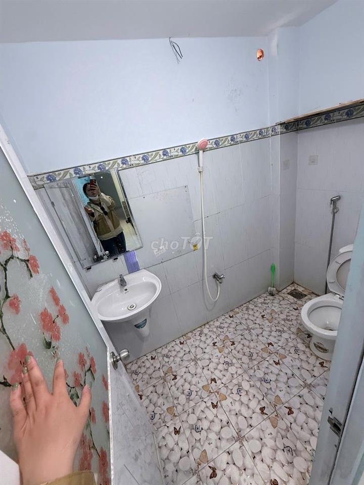 CHO THUÊ NHÀ NGUYÊN CĂN ĐƯỜNG THỐNG NHẤT 