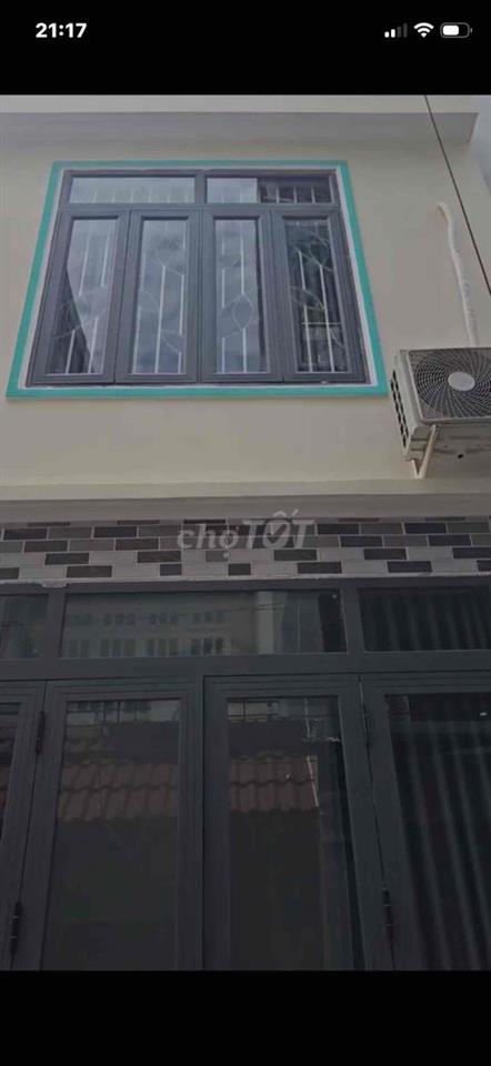 nhà 4m  x 4m , đúc 1 lầu , hẻm xe hơi , đường số 8,