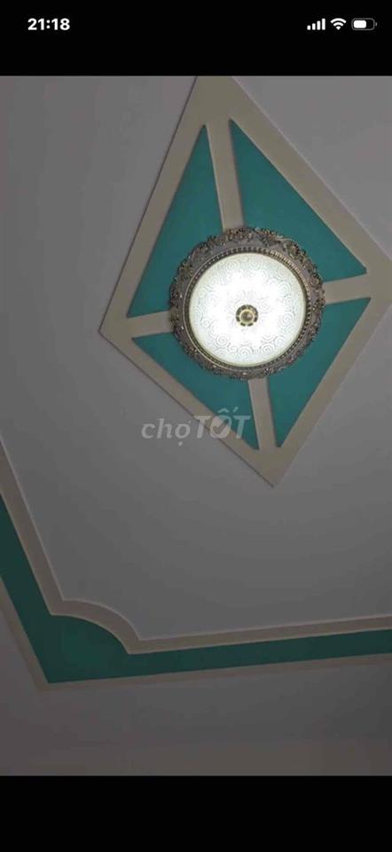 nhà 4m  x 4m , đúc 1 lầu , hẻm xe hơi , đường số 8,