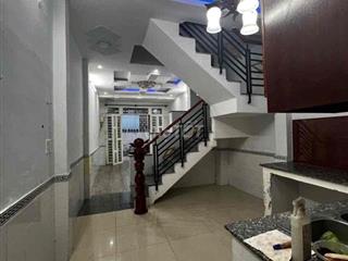 nhà 3,5 x 13, đúc 1 lầu , hẻm xe hơi , 2pn