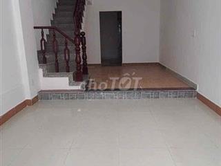nhà măt tiền đường số 4, p11, .  4m x 20m , đúc 4 tấm . 14tr/ tháng