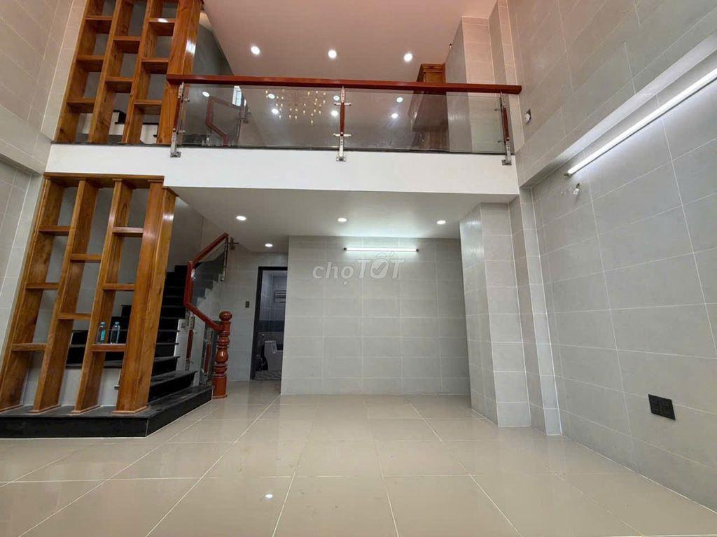 Nhà cho thuê nguyên căn 115/25 Nguyên Hồng