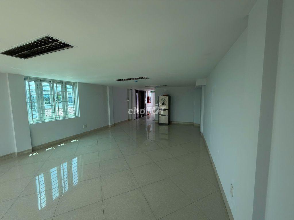 Lê Văn Việt, (Quận 9 cũ) TP.Thủ Đức/  📍 地址：Lê Văn Việt路，守德市（原第9郡）