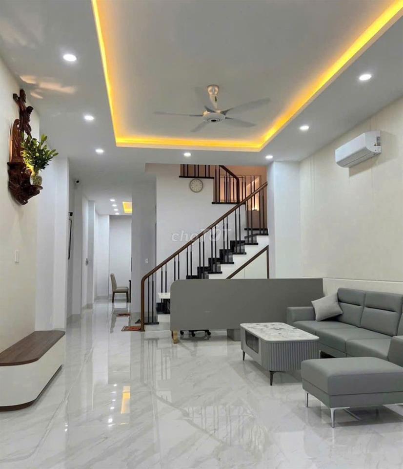 Cần cho thuê nhà HXH 256/3A Phan Huy Ích P.12 Q.Gò Vấp có thang máy
