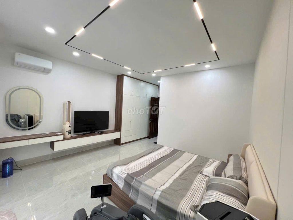 Cần cho thuê nhà HXH 256/3A Phan Huy Ích P.12 Q.Gò Vấp có thang máy
