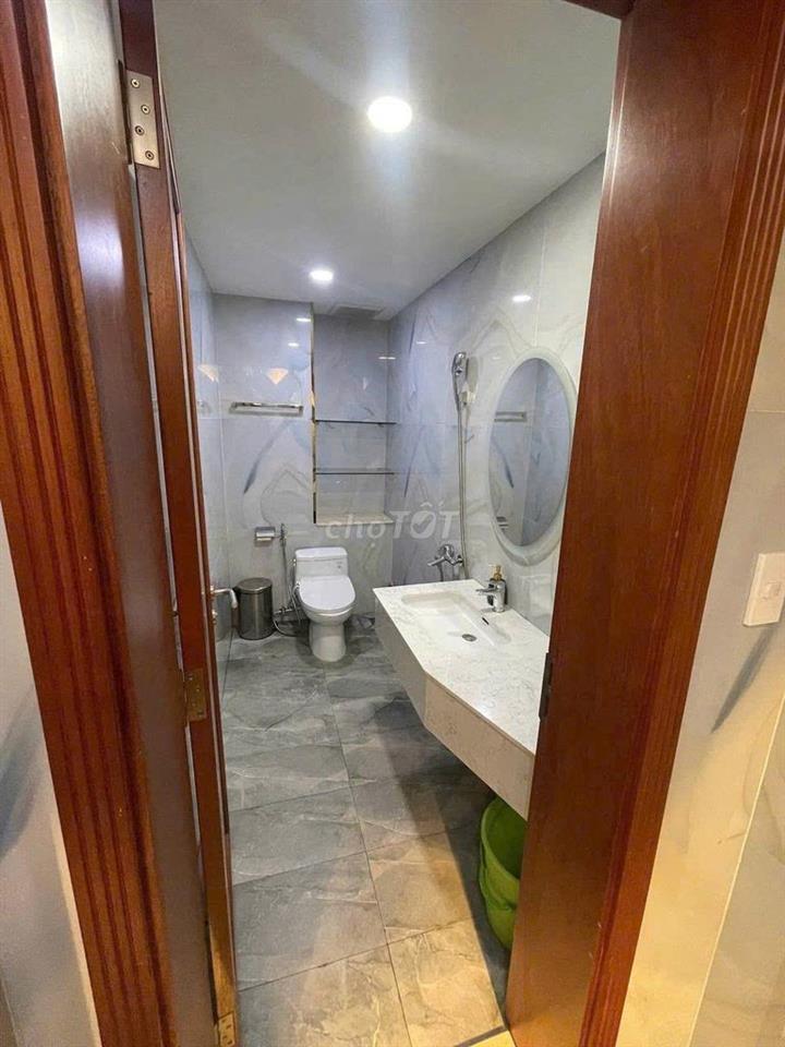 Cần cho thuê nhà HXH 132/3B Hoàng Hoa Thám P.12 Q.Tân Bình