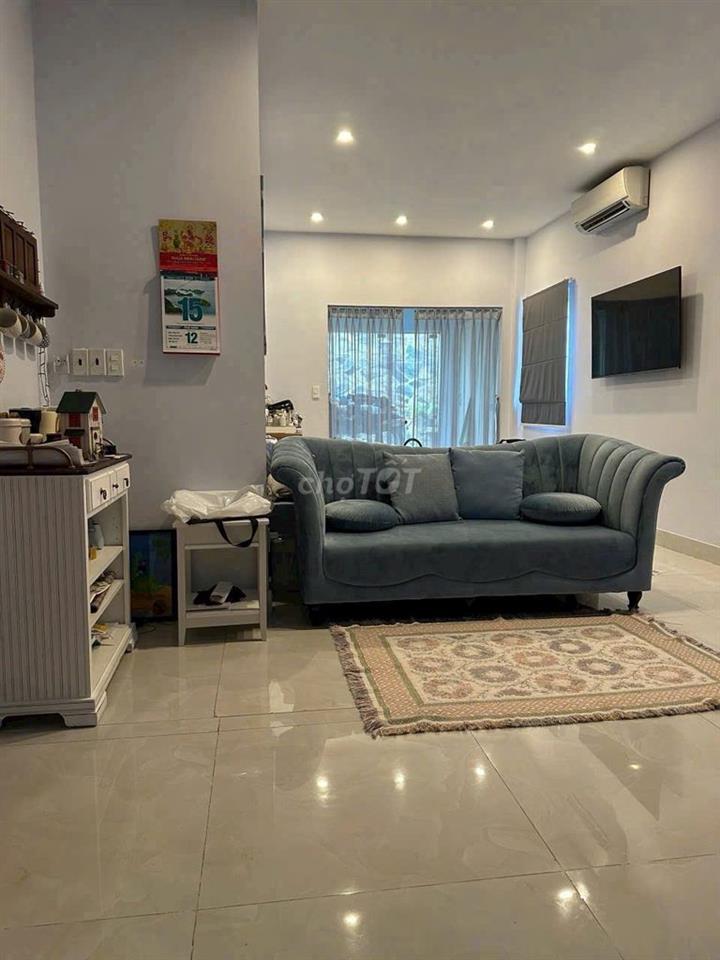 Cần cho thuê nhà HXH 132/3B Hoàng Hoa Thám P.12 Q.Tân Bình